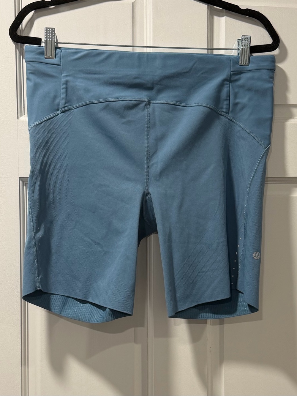 lululemon SenseKnit™ HR Running Short 8" size 14